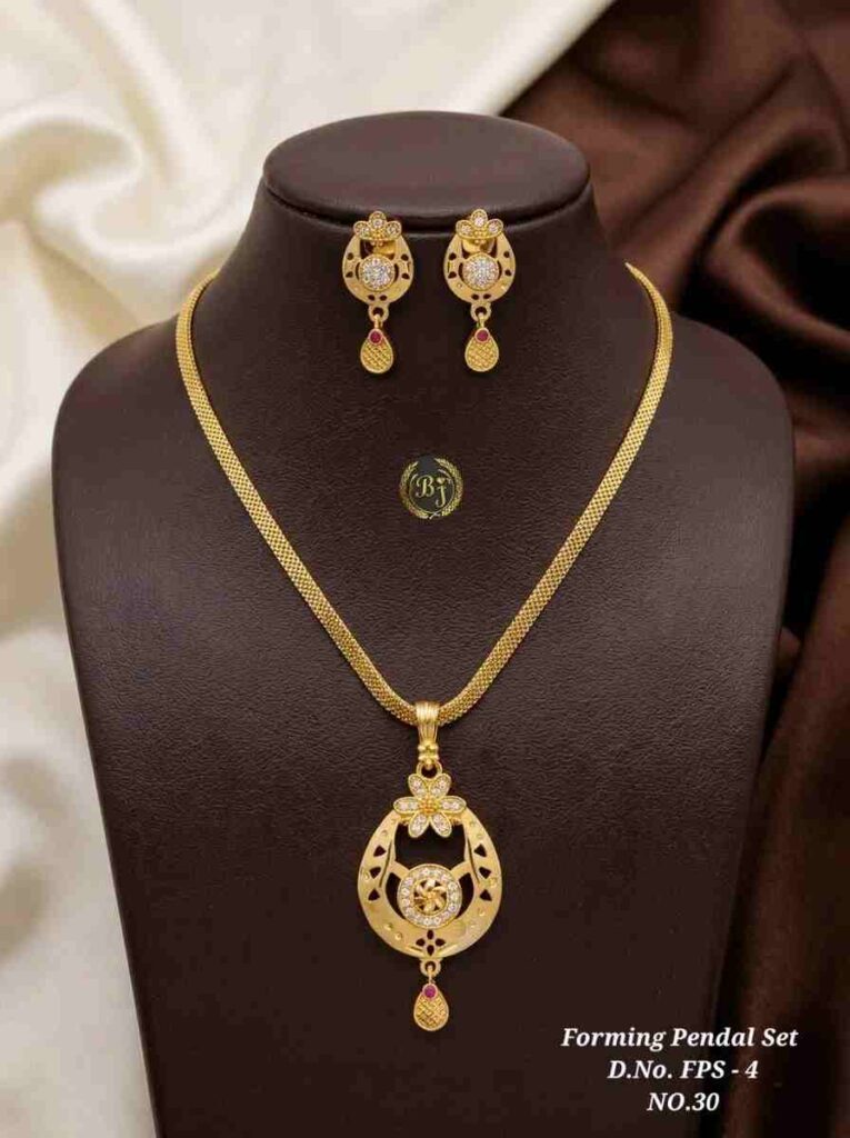 Elegant Gold Finish Pendant Set (FPS-4)