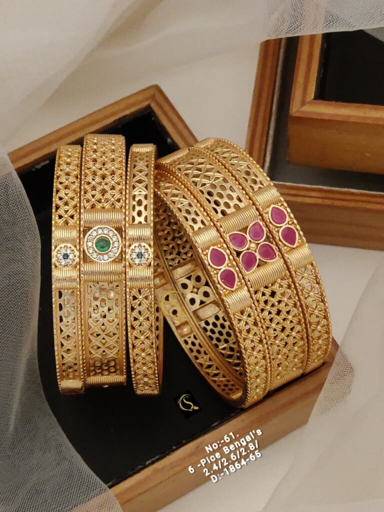 Royal Filigree Bangles
