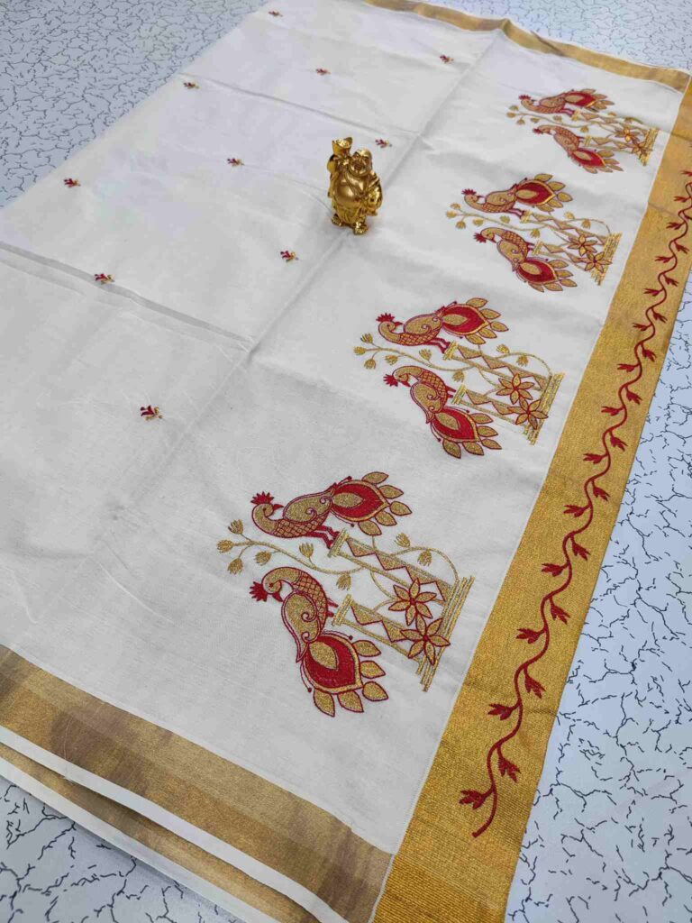 Twin Peacock Garden Saree