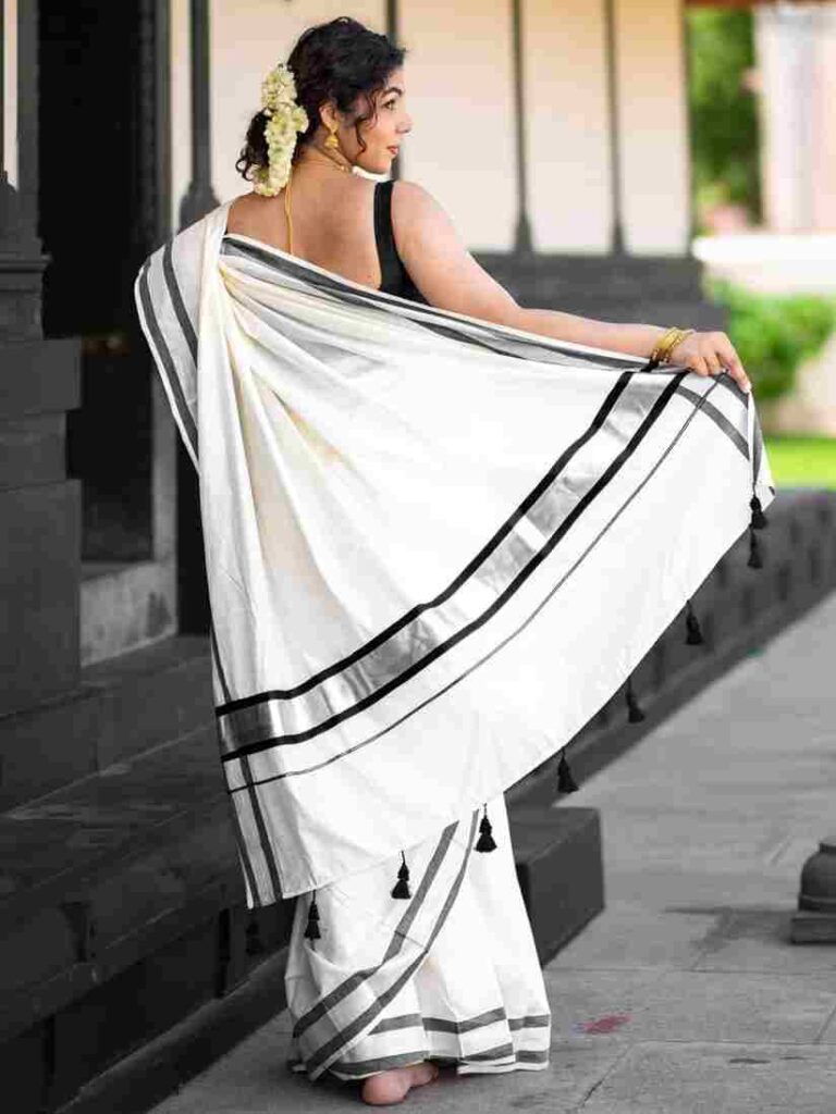 Kerala Kasavu Saree – Black Border Edition