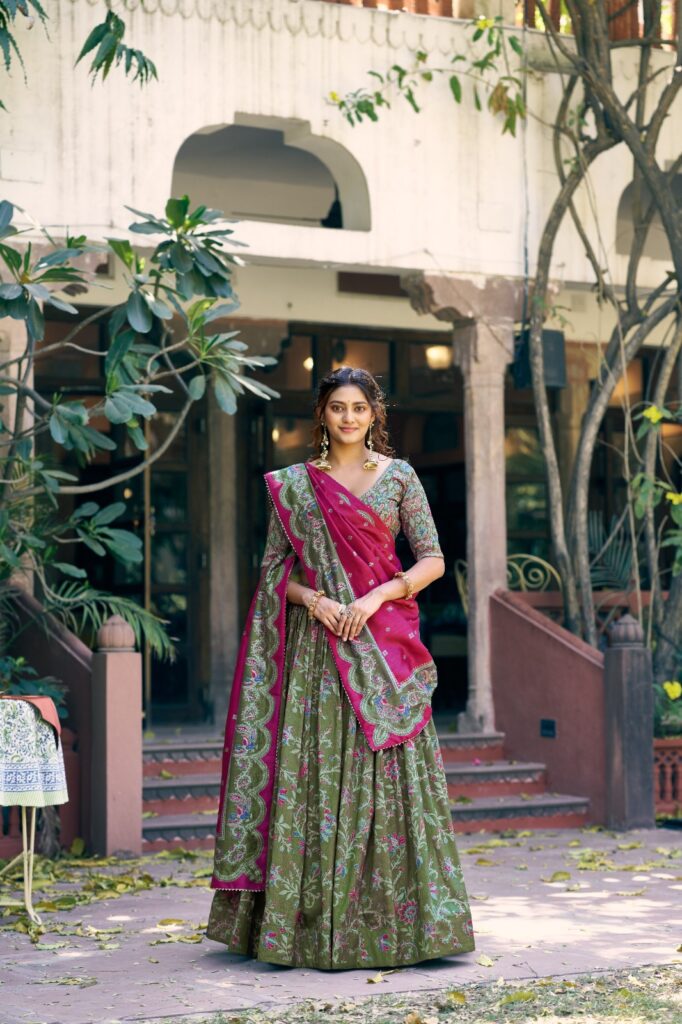 Dola silk